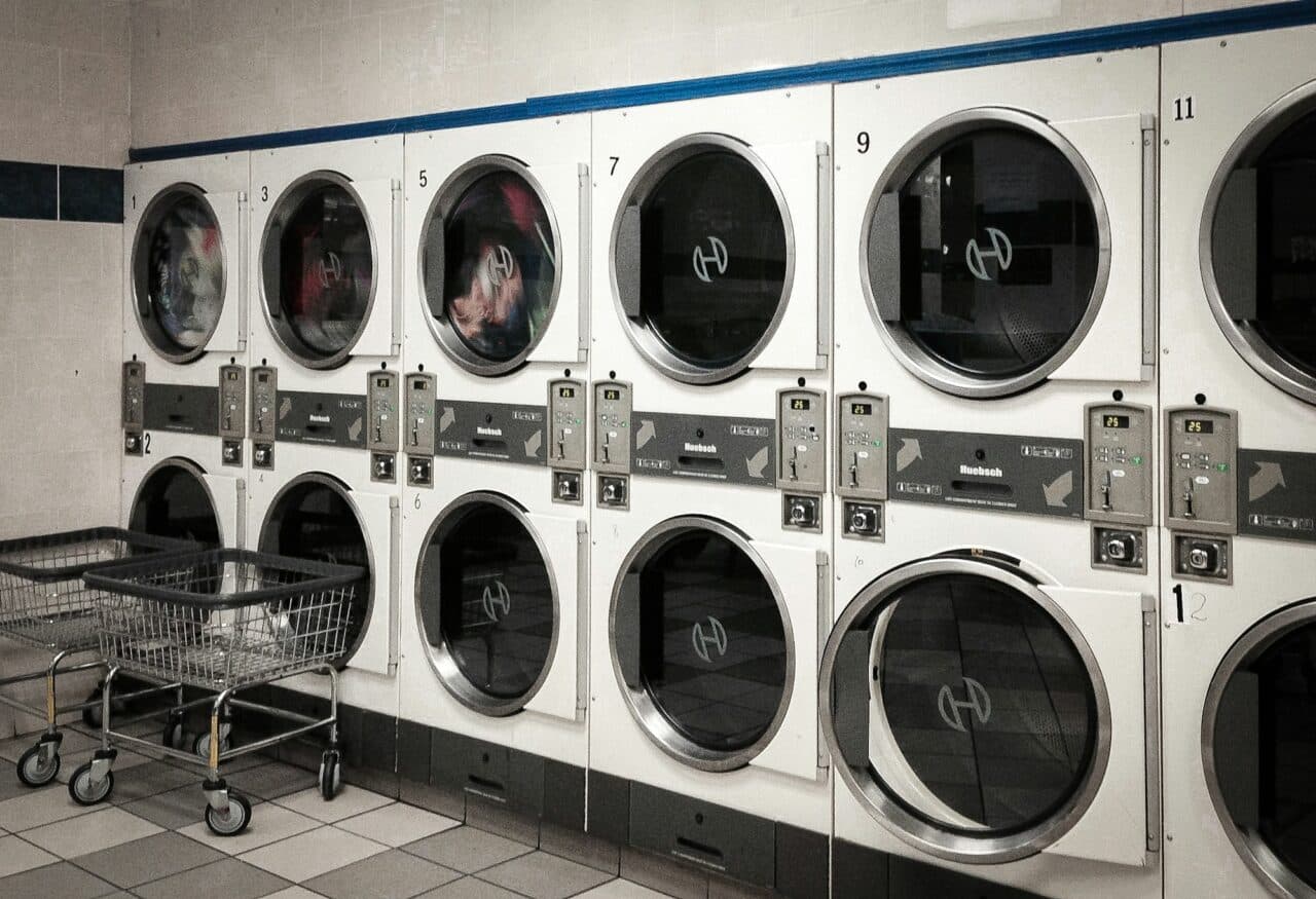 laundry-machines.jpg